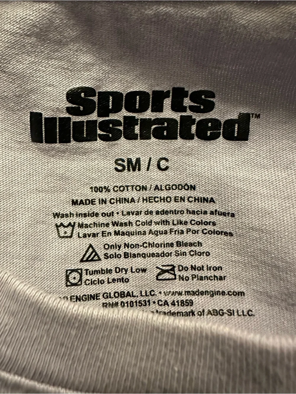 Men’s Lavender Ski Graphic Tee